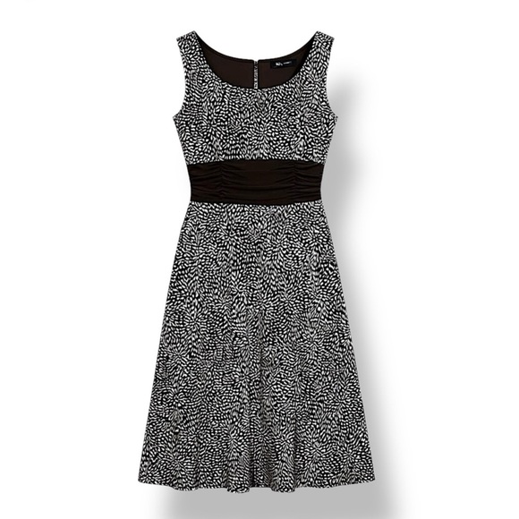 4/$20 Perceptions Petite Brown White Print Sleeveless Fit & Flare Dress 10P - Picture 2 of 5